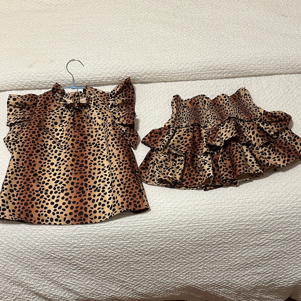 Janie and Jack Animal Print Set